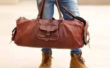 How to choose the Leather Bags for Men